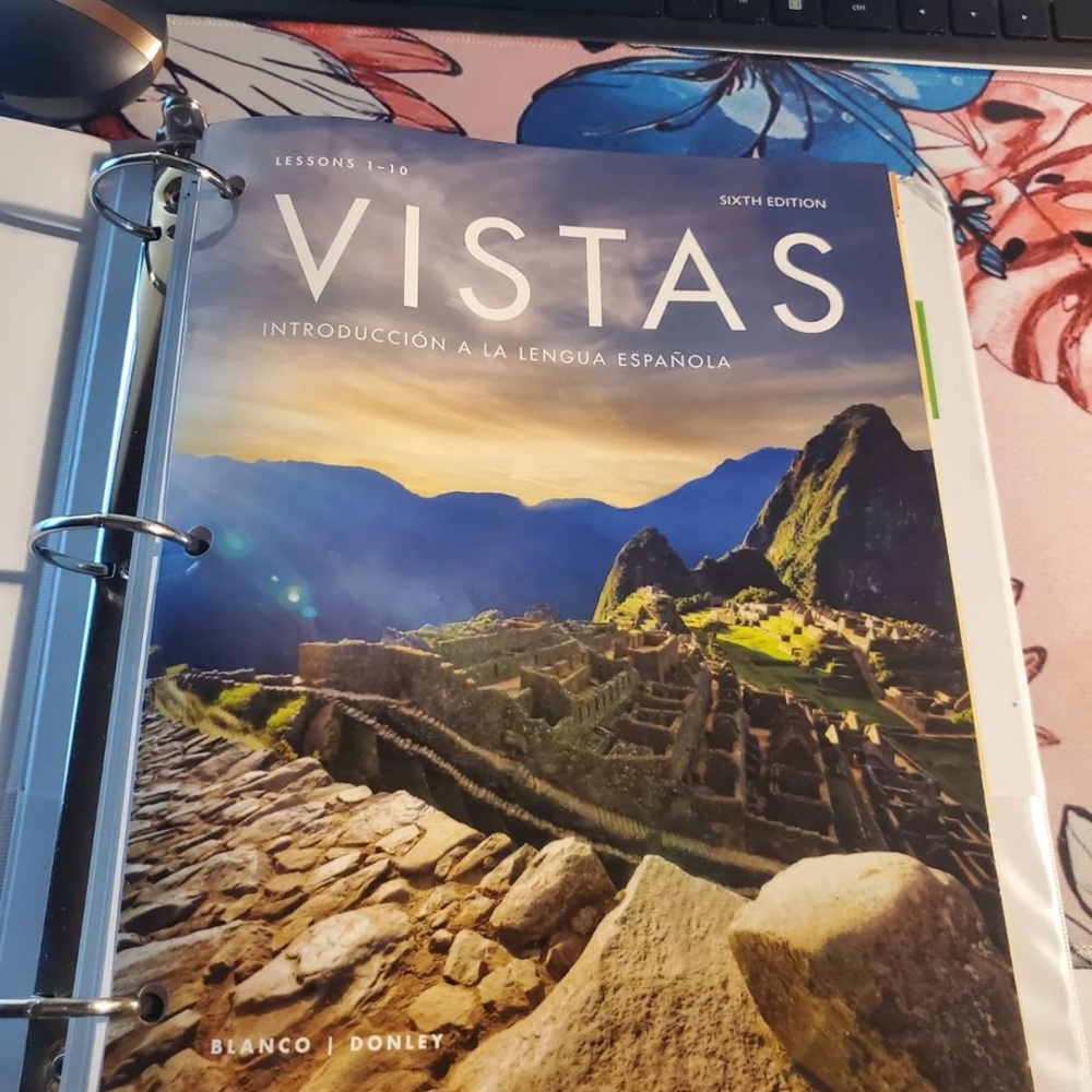 Vista Spanish text book
